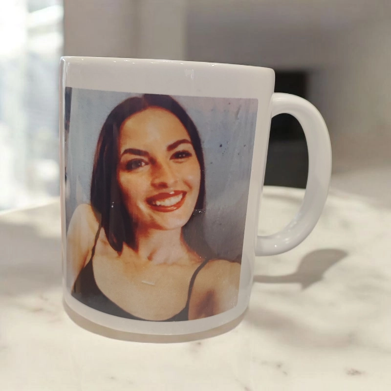 Diy κούπα με την εικόνα και το κείμενο σας