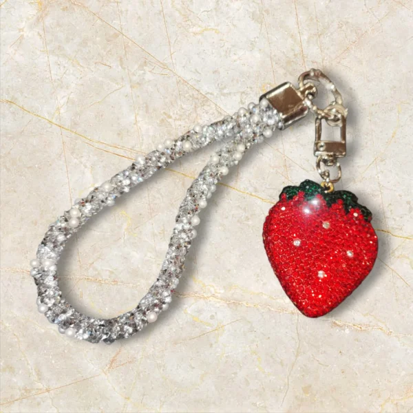 Μπρελόκ φράουλα στρας μαζί με αλυσίδα κινητού