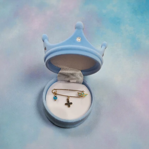 Ατσάλινη καρφίτσα για αγόρι με καραβάκι-ματάκι και σταυρό