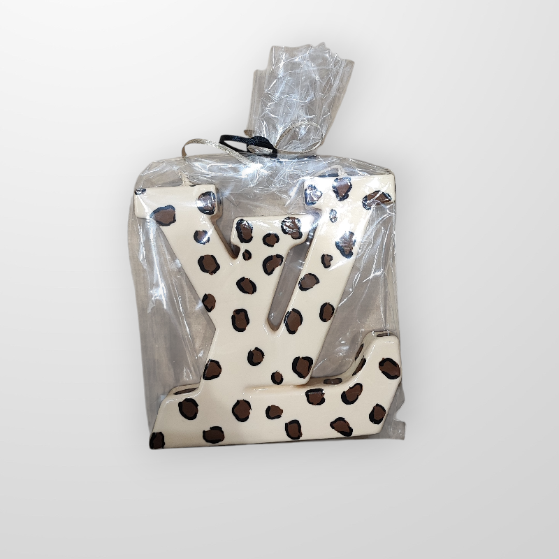Χειροποίητη Πασχαλινή Λαμπάδα LV Inspiration - Leopard Print | xrxgifts